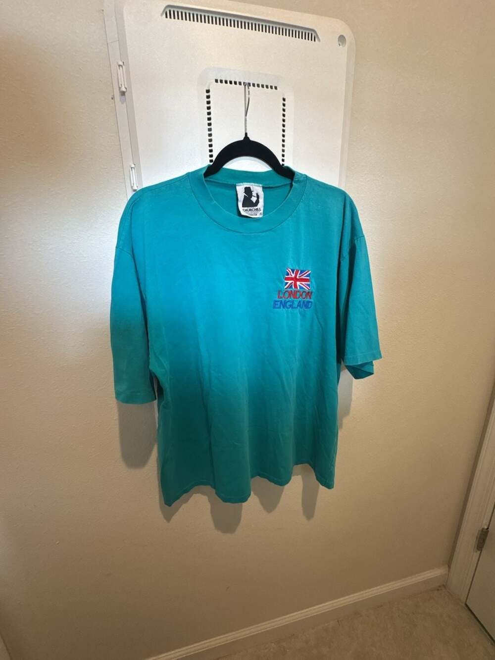 Rare Vintage 90s Churchill London England Teal Graphic T-Shirt